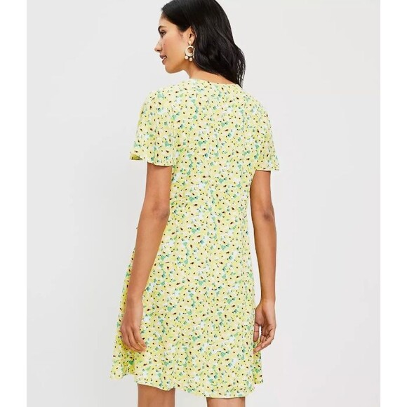 Loft Floral Pintucked Pleated Yellow Side Tie Button Flutter Sleeves Dress Sz S - Picture 3 of 12